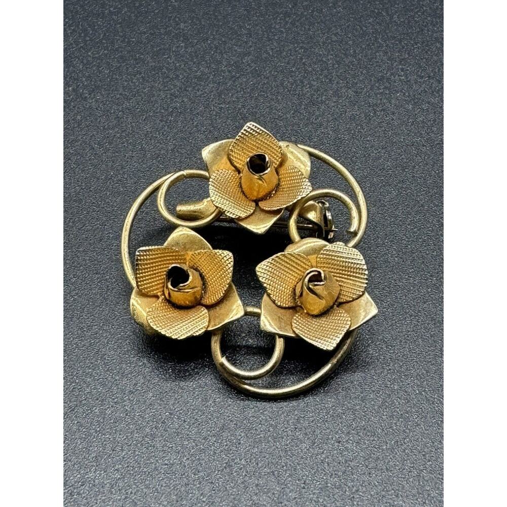 Vintage Triple Circle Mesh Roses Gold Colored Brooch Lapel Pin Jewelry